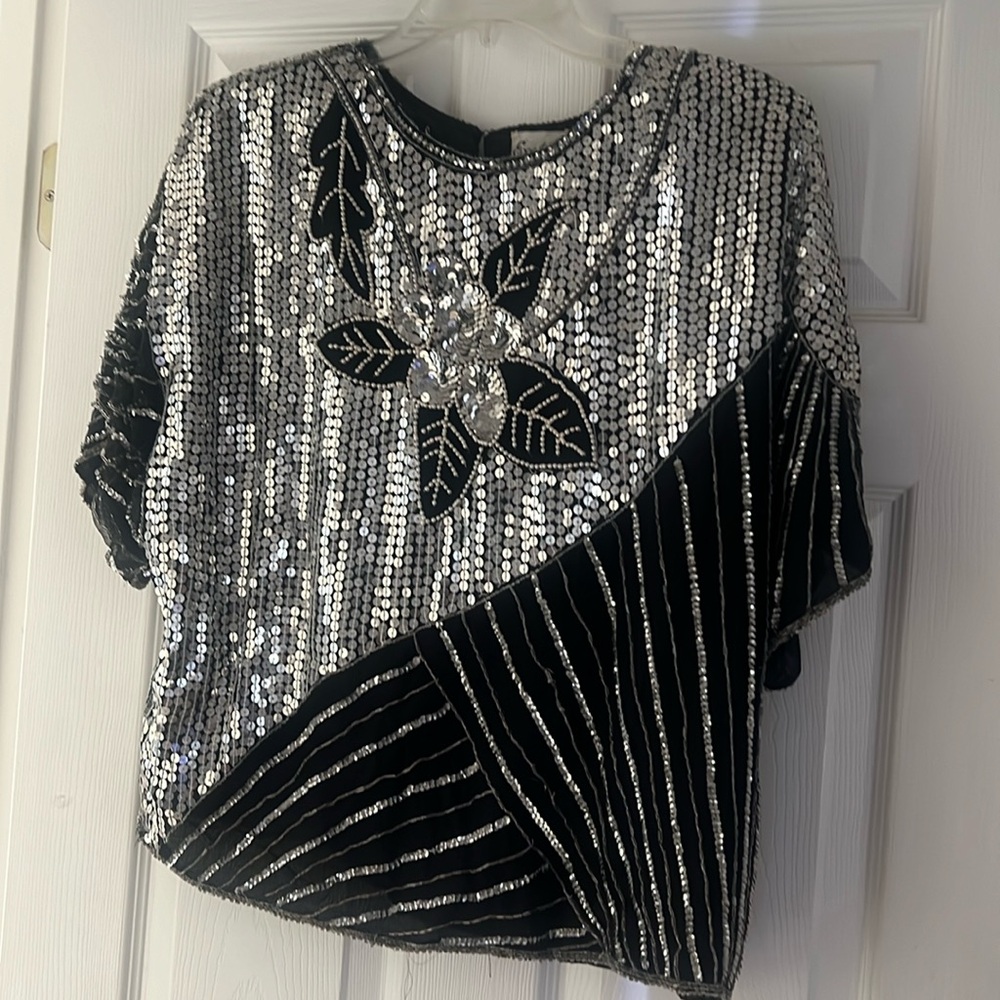 EUC VINTAGE EXCLUSIVE BY JAINSON INTL.